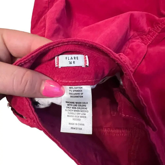 Crown‎ & Ivy Women's 16R Dark Pink Flared Leg Corduroy Jeans - Picture 3 of 4